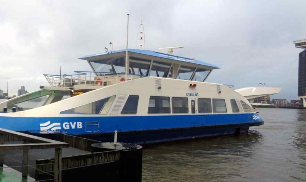 Sfaturi utile pentru vacanța în regiunea Amsterdam - linie ferry