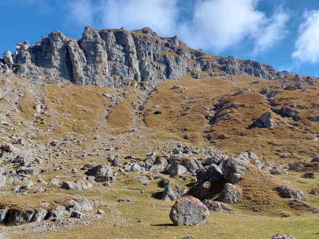 Trasee montane Bucegi – Cascada Obarsia Ialomitei