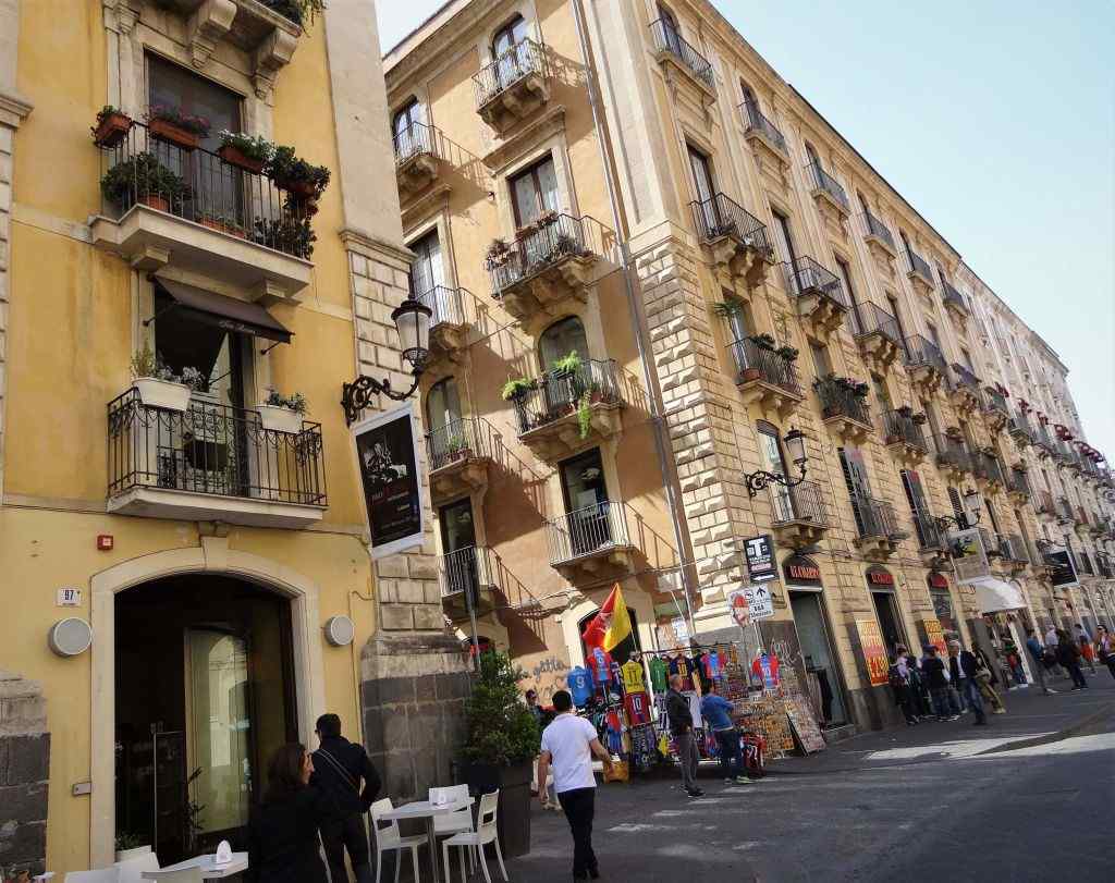 Catania - destinatia perfecta pentru vacanta ta in Sicilia