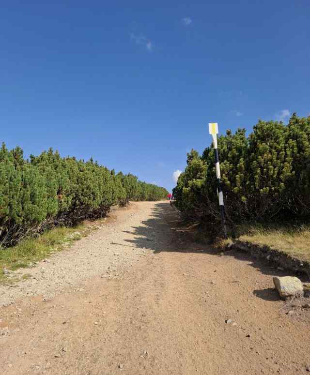 Muntii Bucegi – traseul Piatra Arsa-Babele-Cruce