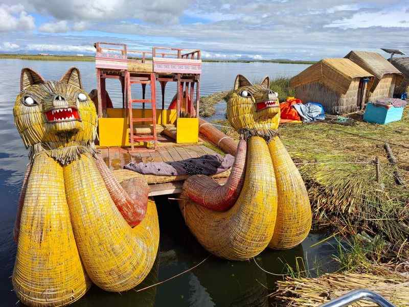 lacul titicaca peru