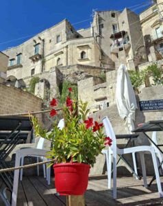 Matera-orasul caselor spate in stanca