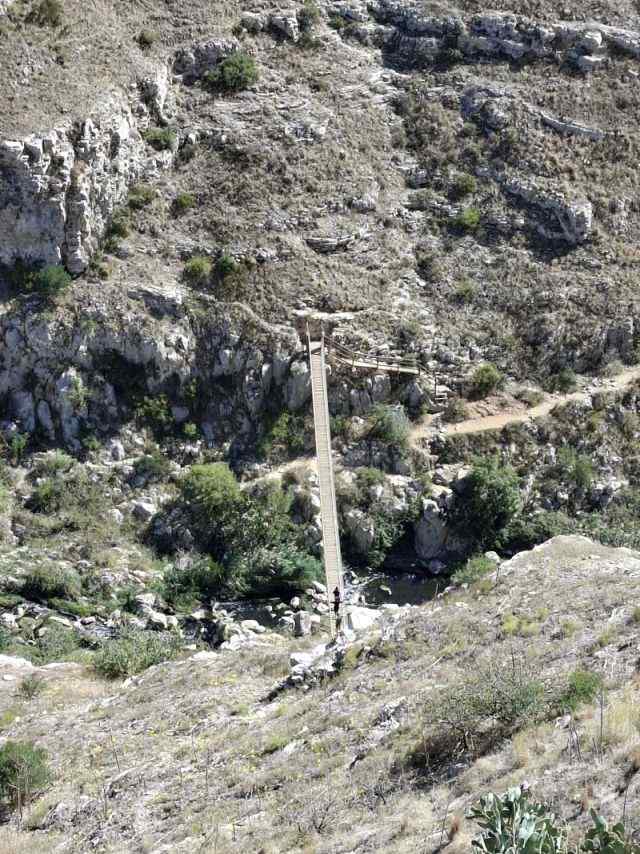 Matera-orasul-caselor-sapate-in-stanca